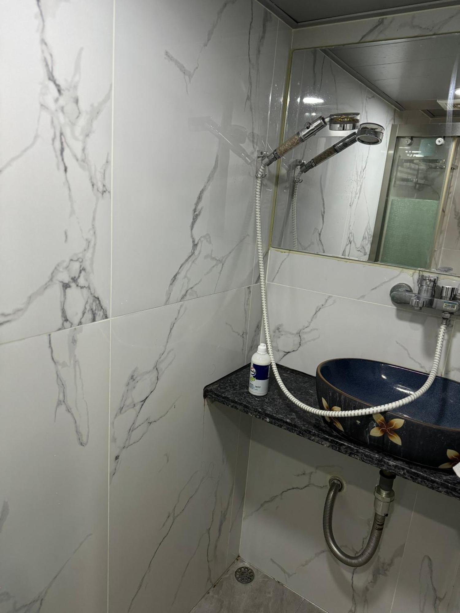 Sleep Cubee Hostel Hong Kong Bagian luar foto
