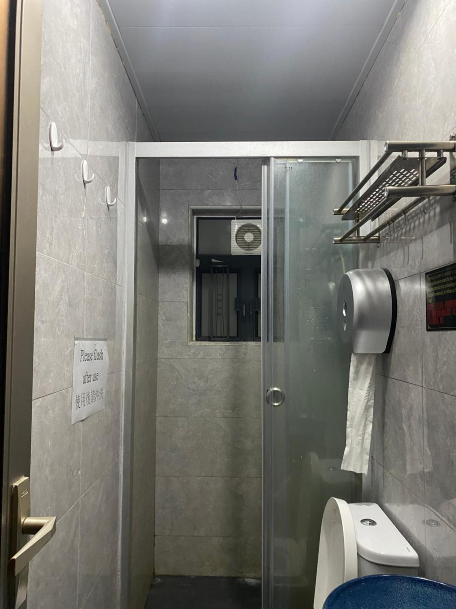 Sleep Cubee Hostel Hong Kong Bagian luar foto